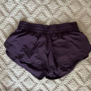 Lululemon short size 4